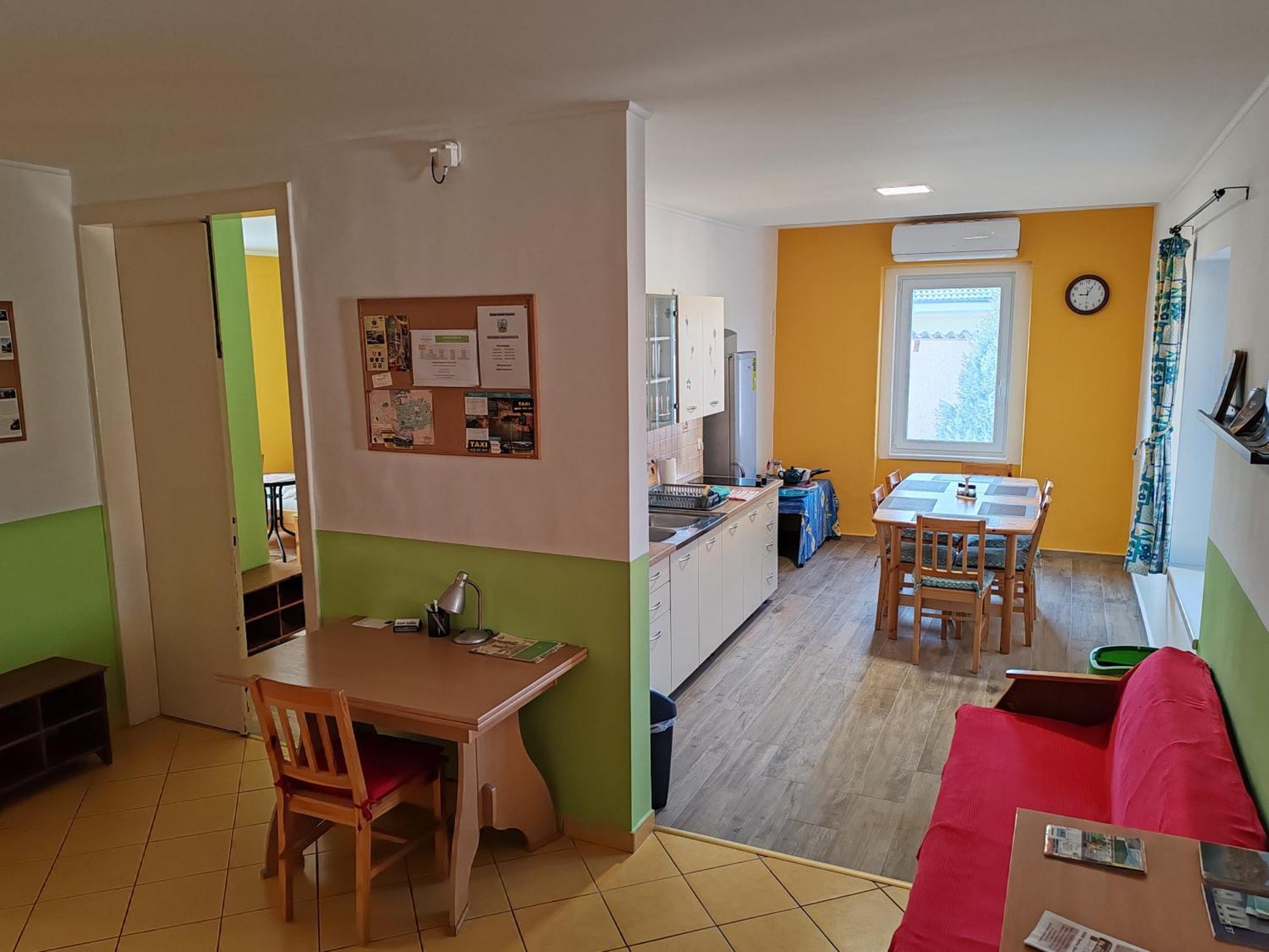 Glazer Szallas Tapolca Bagian luar foto
